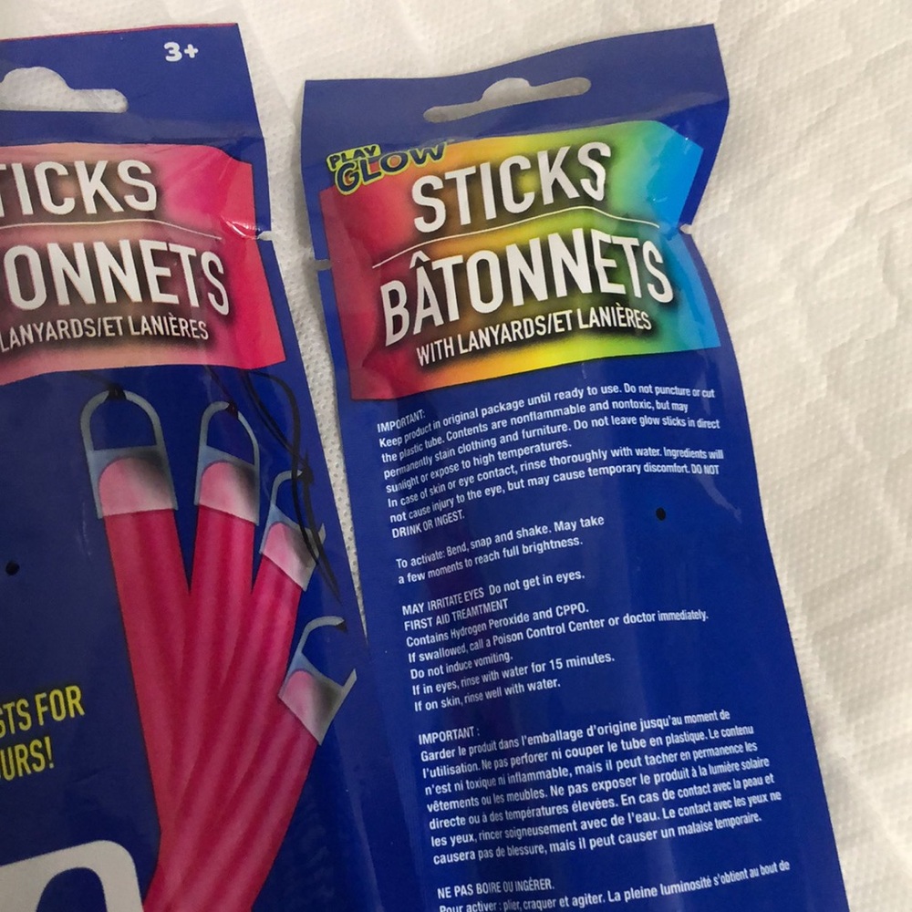 Multi-Color Glow Sticks - 4 Pack of 4 - Picture 2 of 2